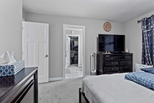 774 Marie Van Haarlem Crescent North, Lethbridge, AB - Indoor Photo Showing Bedroom