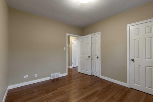 315 Dieppe Boulevard South, Lethbridge, AB - Indoor Photo Showing Other Room