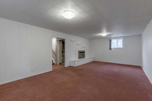 315 Dieppe Boulevard South, Lethbridge, AB - Indoor