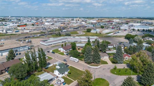 315 Dieppe Boulevard South, Lethbridge, AB - Outdoor With View
