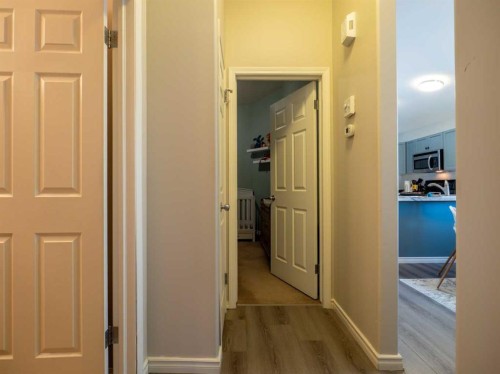 263 Mt Sunburst Way West, Lethbridge, AB - Indoor Photo Showing Other Room