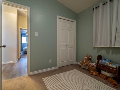 263 Mt Sunburst Way West, Lethbridge, AB - Indoor