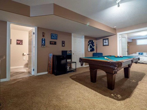 263 Mt Sunburst Way West, Lethbridge, AB - Indoor Photo Showing Other Room