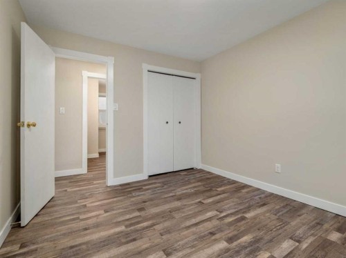 957 12 St South, Lethbridge, AB 