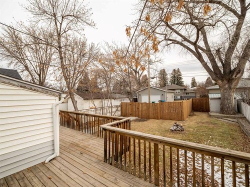 957 12 St South, Lethbridge, AB 