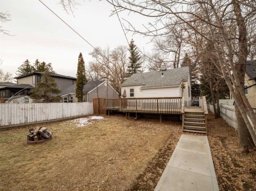 957 12 St South, Lethbridge, AB 