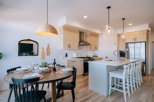 209 Blackwolf Place North, Lethbridge, AB - Indoor Photo Showing Other Room