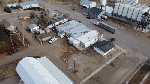 14 Railway Avenue South, Lomond, AB 