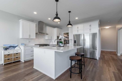4889 7Th Street West, Claresholm, AB - Indoor Photo Showing Kitchen With Upgraded Kitchen