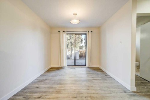 3511 Forestry Avenue South, Lethbridge, AB - Indoor Photo Showing Other Room