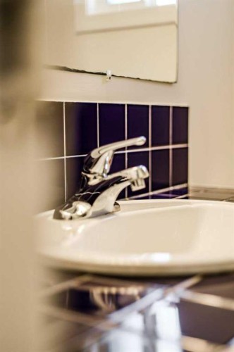 3511 Forestry Avenue South, Lethbridge, AB - Indoor