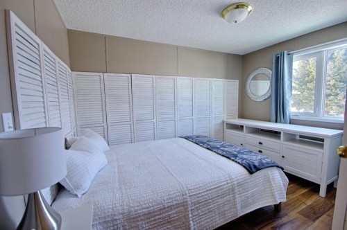 3315 31 Street, Lethbridge, AB 