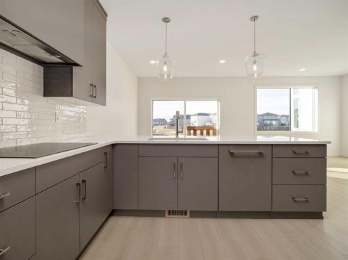 224 Blackwolf Place North, Lethbridge, AB 