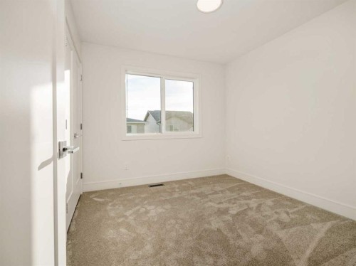 224 Blackwolf Place North, Lethbridge, AB 