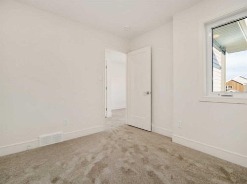 224 Blackwolf Place North, Lethbridge, AB 