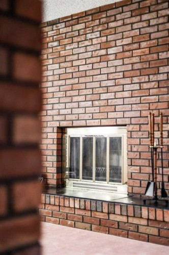 15 Cambridge Road West, Lethbridge, AB 