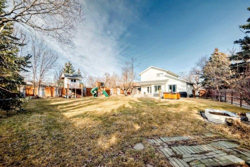 22 Sherwood Crescent West, Lethbridge, AB - Outdoor