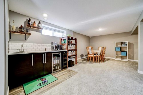 34 Honeysuckle Road North, Lethbridge, AB - Indoor