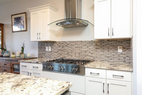 127 Westgate Drive, Coaldale, AB 