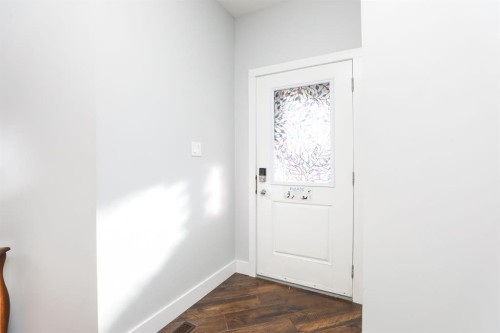 127 Westgate Drive, Coaldale, AB 