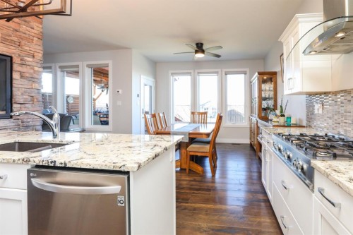 127 Westgate Drive, Coaldale, AB 