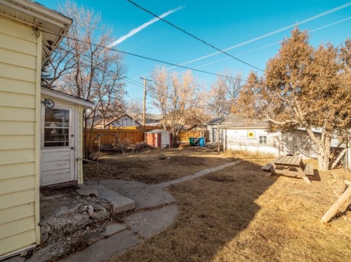 1249 5A Avenue South, Lethbridge, AB - Outdoor
