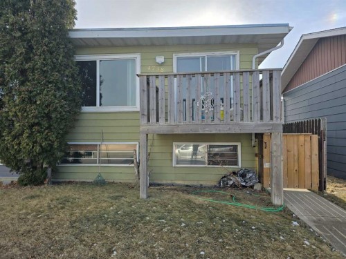 4738 60 Avenue, Taber, AB - Outdoor With Exterior