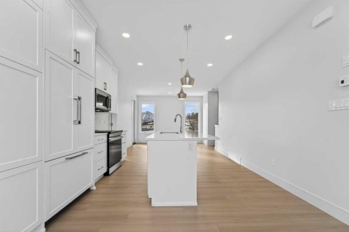 8602 25 Avenue, Coleman, AB - Indoor Photo Showing Other Room
