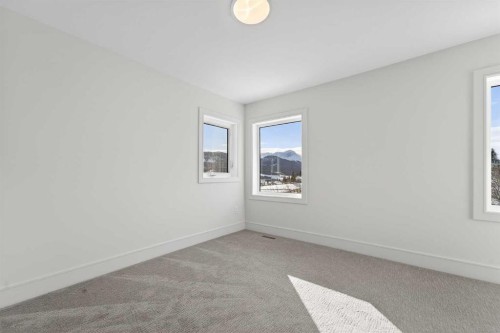 8602 25 Avenue, Coleman, AB - Indoor Photo Showing Other Room