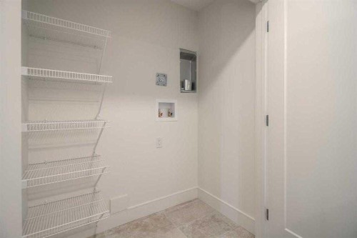 4333 28 Avenue South, Lethbridge, AB - Indoor With Storage