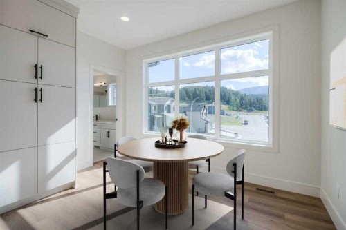 8603 25 Avenue, Coleman, AB - Indoor Photo Showing Dining Room
