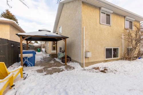 327 Heritage Crescent West, Lethbridge, AB - Outdoor With Exterior