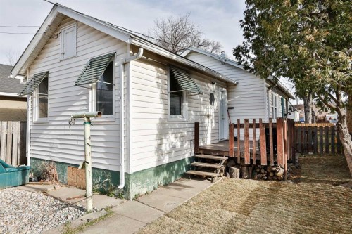 140 20 Street North, Lethbridge, AB 