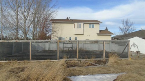 1604 7A Avenue, Fort Macleod, AB - Outdoor