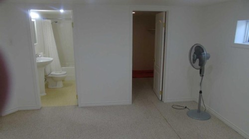 1604 7A Avenue, Fort Macleod, AB - Indoor Photo Showing Bathroom