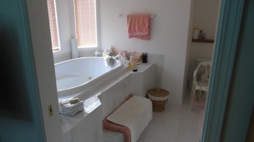 1604 7A Avenue, Fort Macleod, AB - Indoor Photo Showing Bathroom