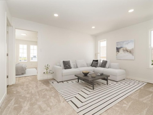 730 Violet Place West, Lethbridge, AB 