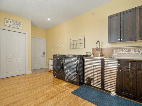 63 Deer Path Meadows, Fort Macleod, AB - Indoor Photo Showing Laundry Room