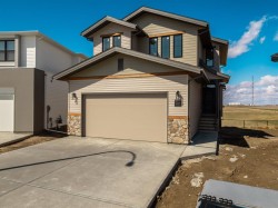 118 Miners Road WESTLethbridge, AB T1J 5X9