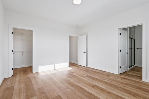 383 Caledonia Boulevard West, Lethbridge, AB - Indoor Photo Showing Other Room