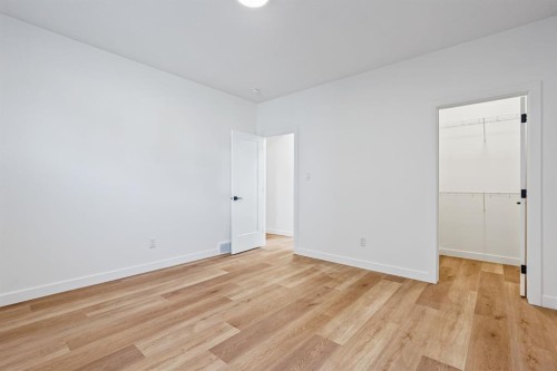 383 Caledonia Boulevard West, Lethbridge, AB - Indoor Photo Showing Other Room