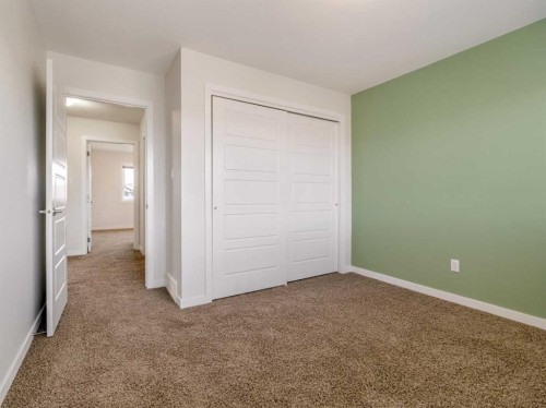 98 Moonlight Boulevard West, Lethbridge, AB - Indoor