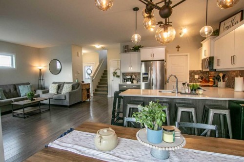 128 Cabot Landing West, Lethbridge, AB - Indoor