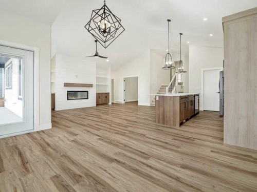 4517 40 Avenue South, Lethbridge, AB - Indoor With Fireplace