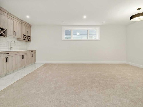 4517 40 Avenue South, Lethbridge, AB - Indoor