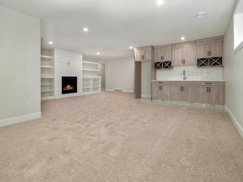 4517 40 Avenue South, Lethbridge, AB - Indoor