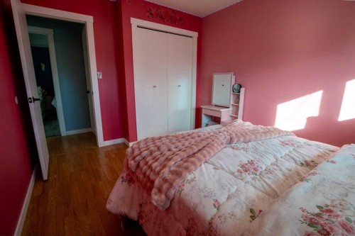 5018 42 Avenue, Taber, AB 