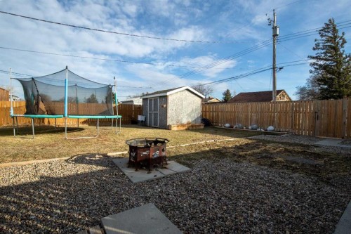5018 42 Avenue, Taber, AB 