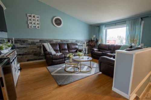 5018 42 Avenue, Taber, AB 