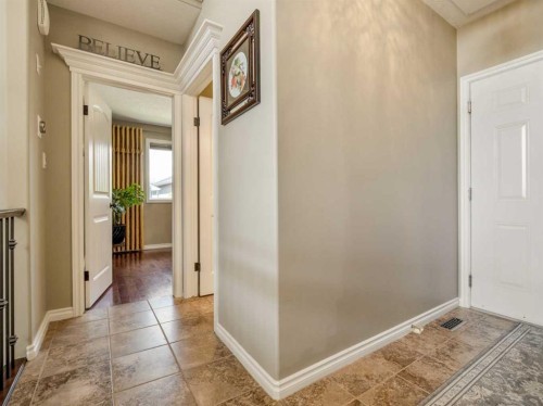 314 Coulee Springs Terrace, Lethbridge, AB - Indoor Photo Showing Other Room